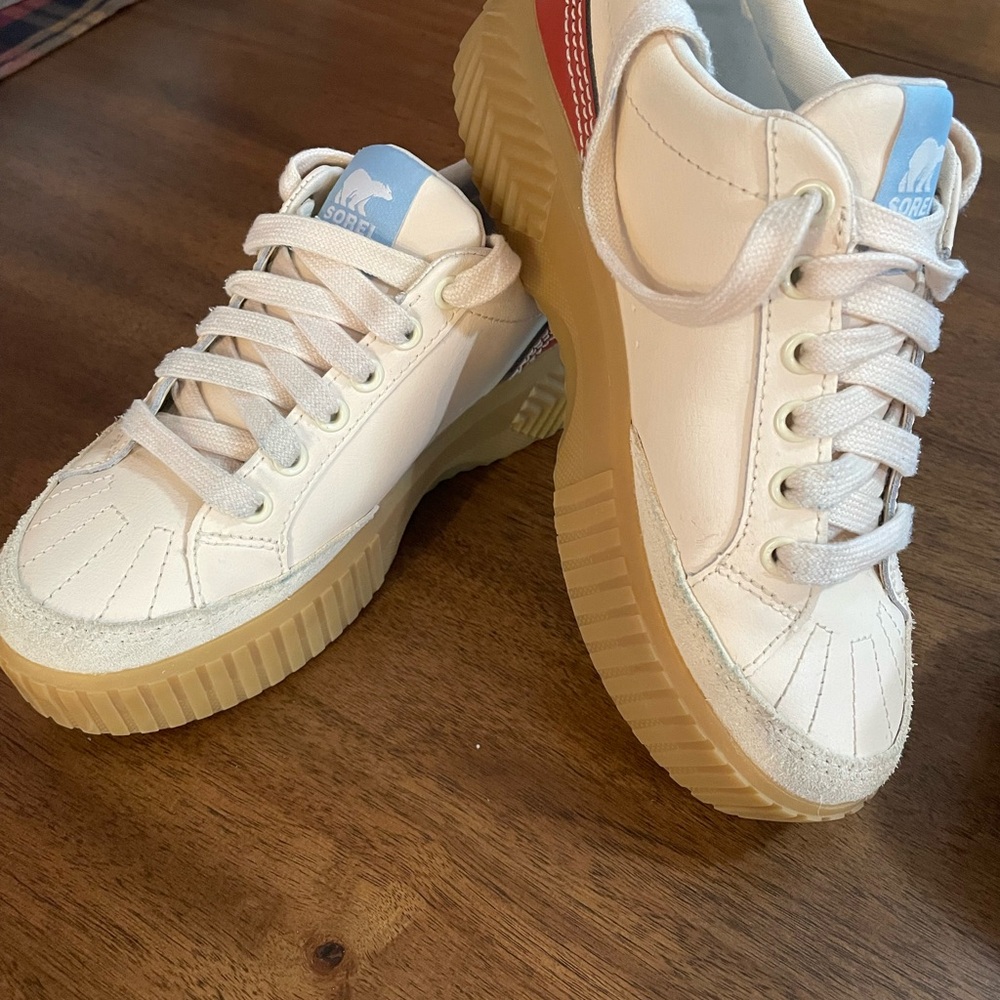 Sorel White Cream Platform Sneakers with Gum Sole